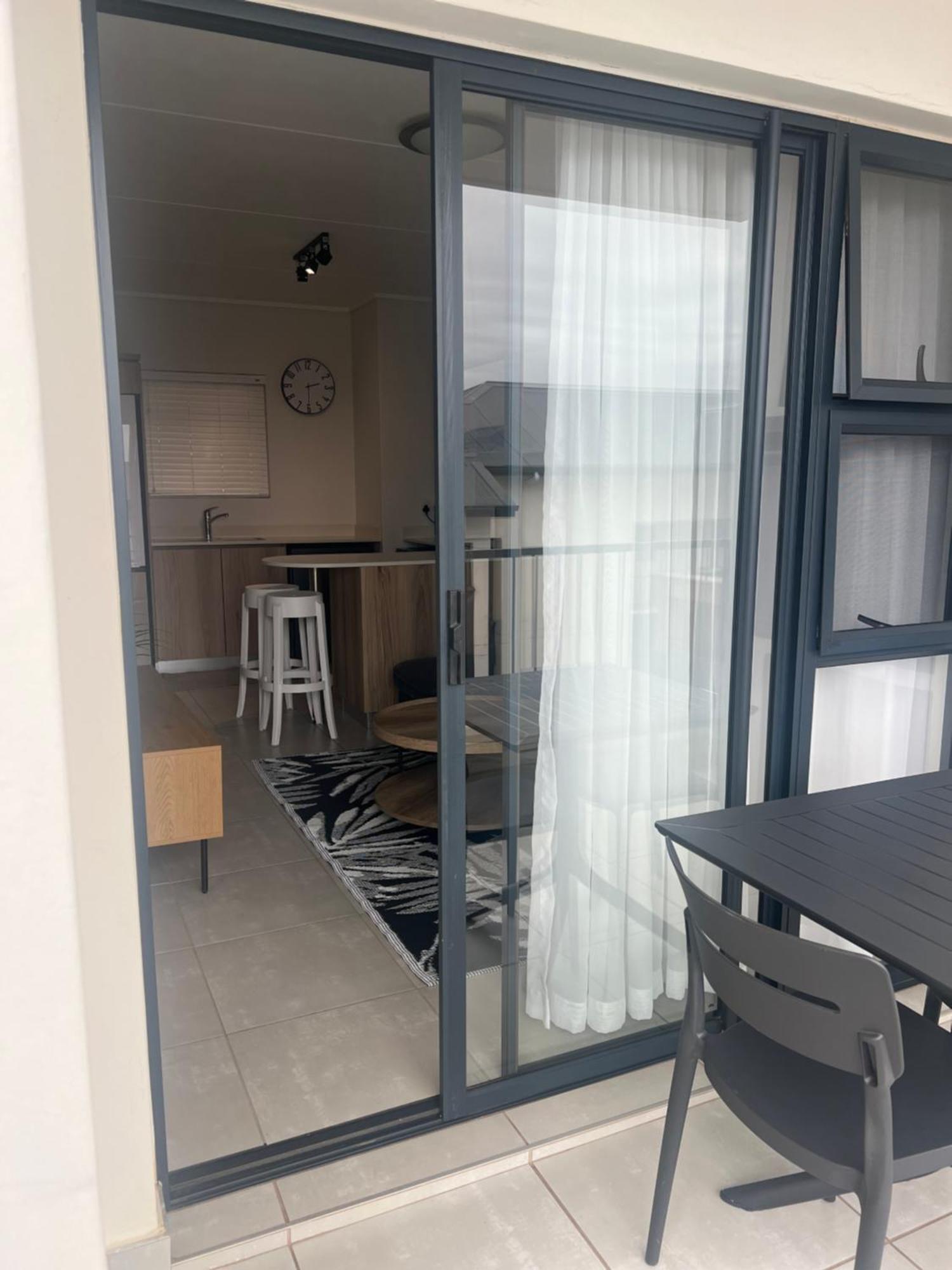 Apartment Hills Unit 350 *
